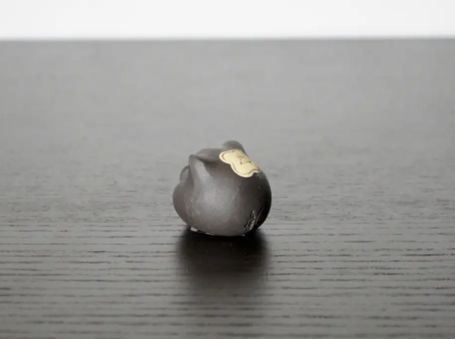 Чайная фигурка «Свинка» № 5, исинская глина