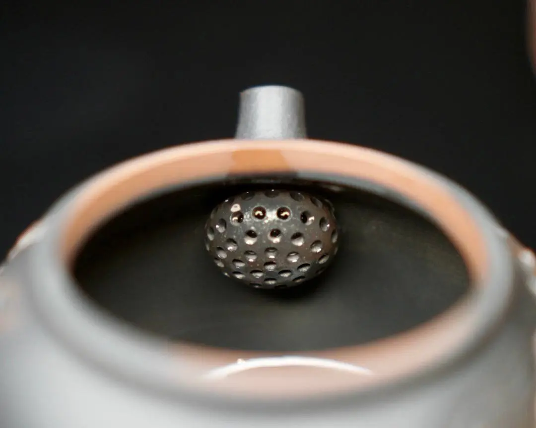 Чайник из Гуанси № 26, керамика Циньчжоу, 240 мл