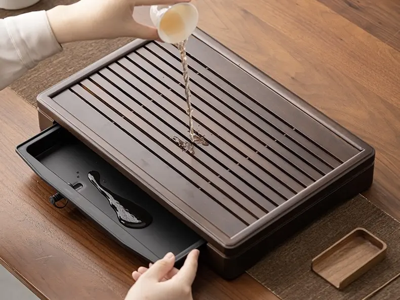 Чабань № 46, тёмное дерево, 38 х 26,5 см