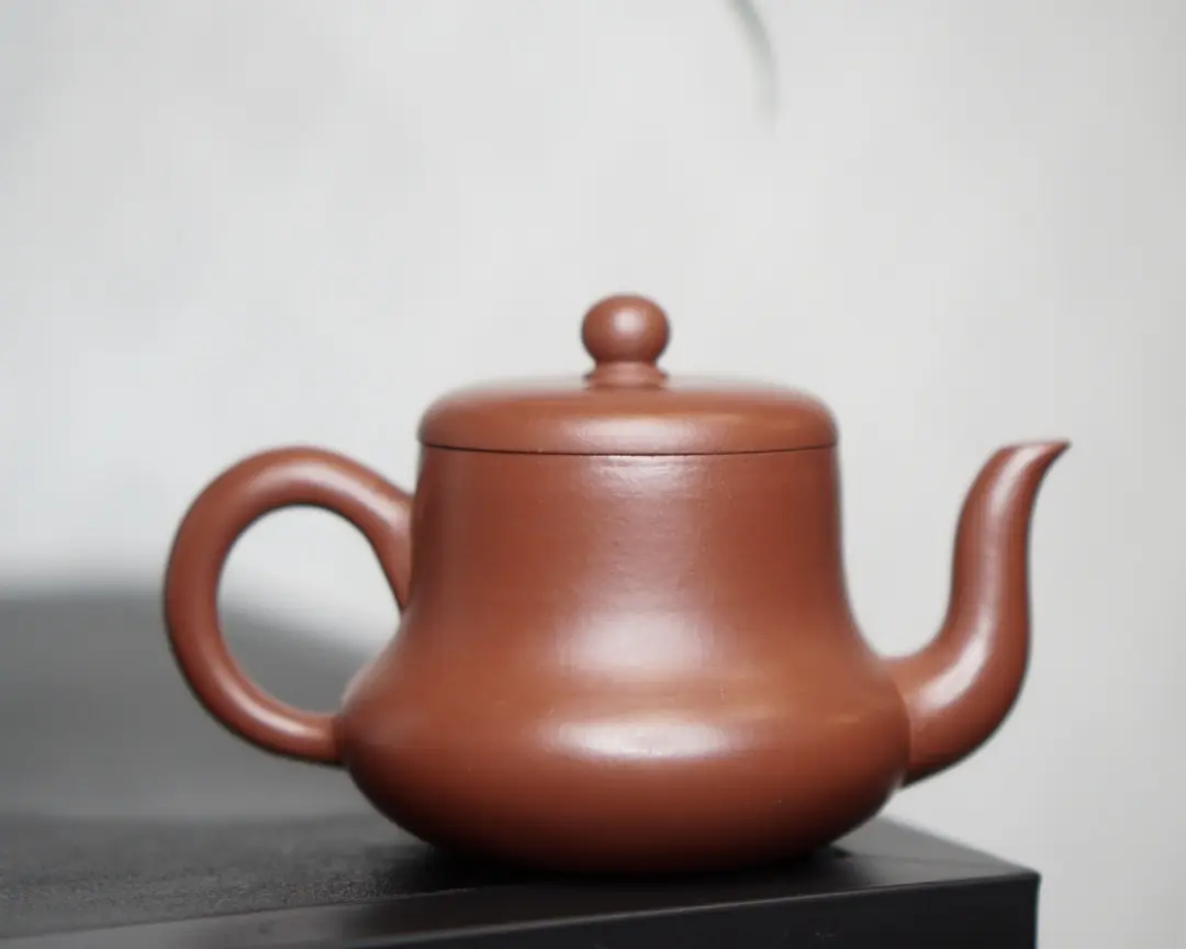 Исинский чайник, 120  мл, № 115