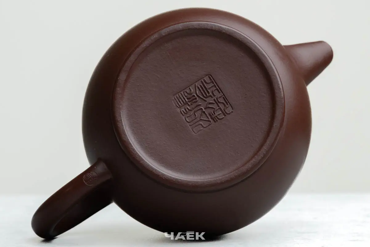 Исинский чайник, 180 мл, № 749