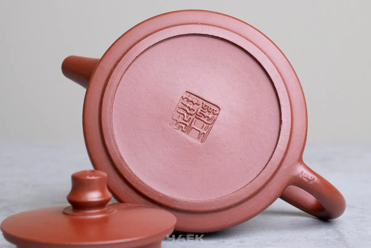 Исинский чайник, 80 мл, № 680