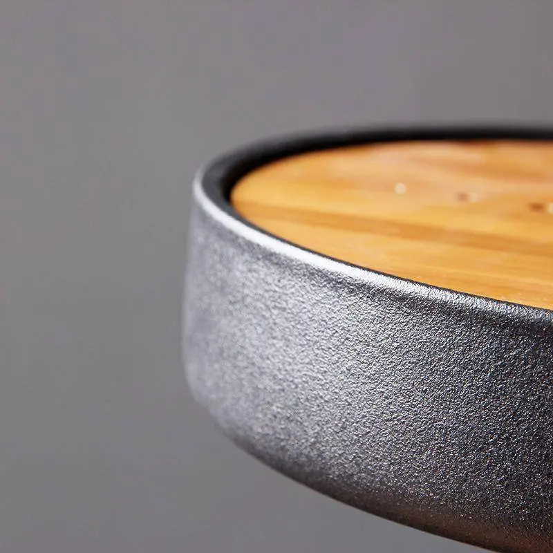 Круглая чабань из черной керамики и бамбука