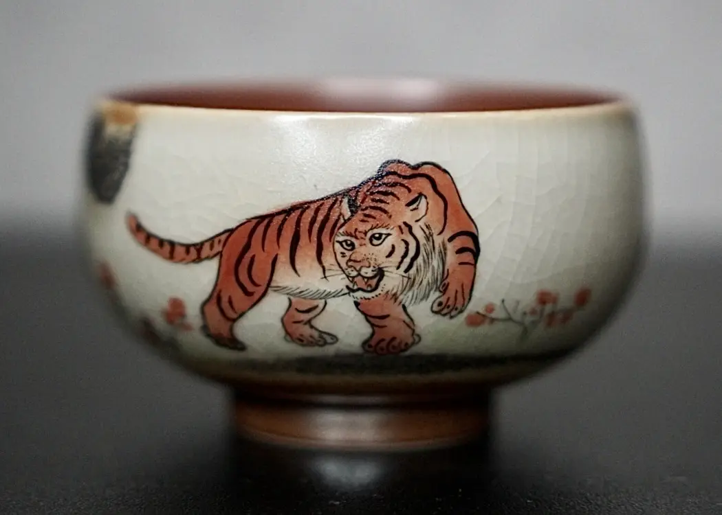 Пиала «Тигр» № 69, керамика Цзиндэчжэнь