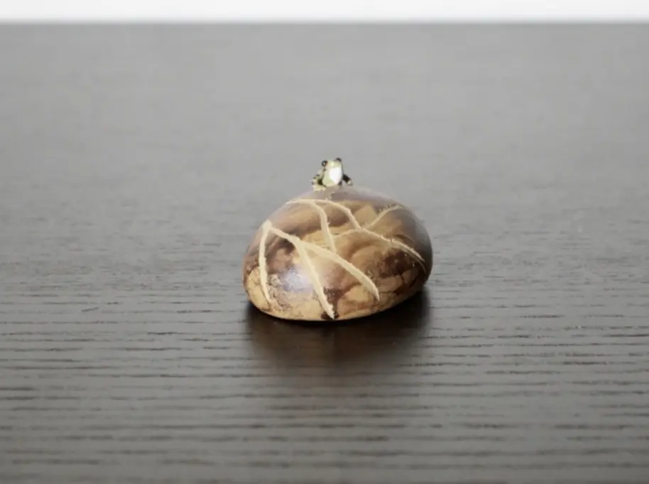 Чайная фигурка «Лягушка на камне» № 1, исинская глина