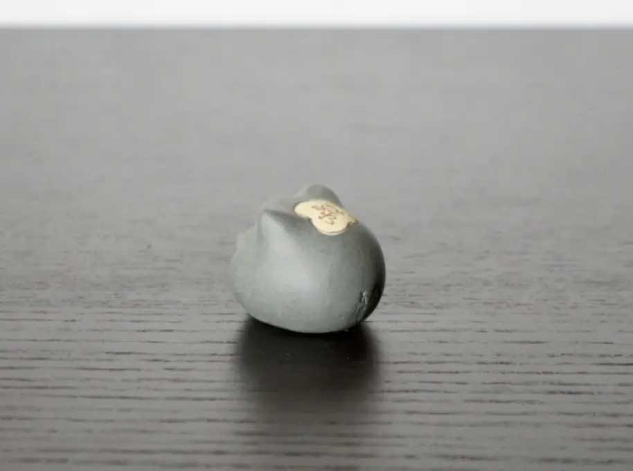 Чайная фигурка «Свинка» № 3, исинская глина