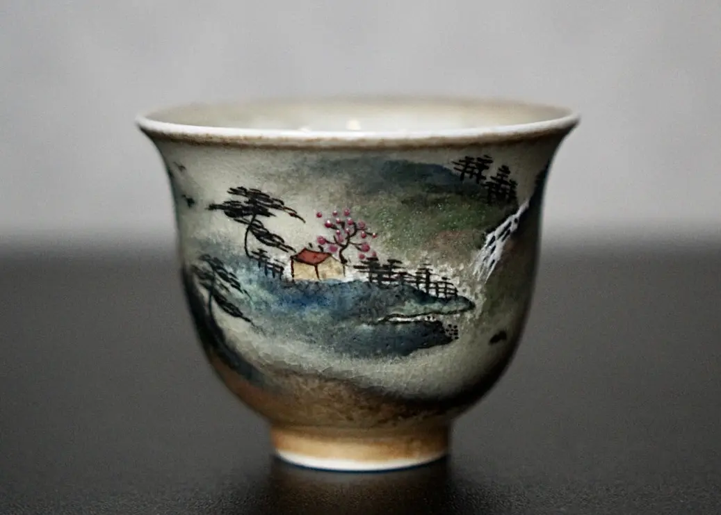 Пиала «Домик у водопада» № 96, керамика Цзиндэчжэнь, 80 мл
