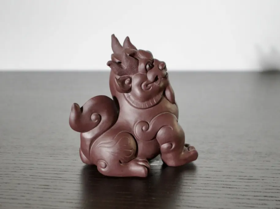 Чайная фигурка «Дракон» № 3, исинская глина