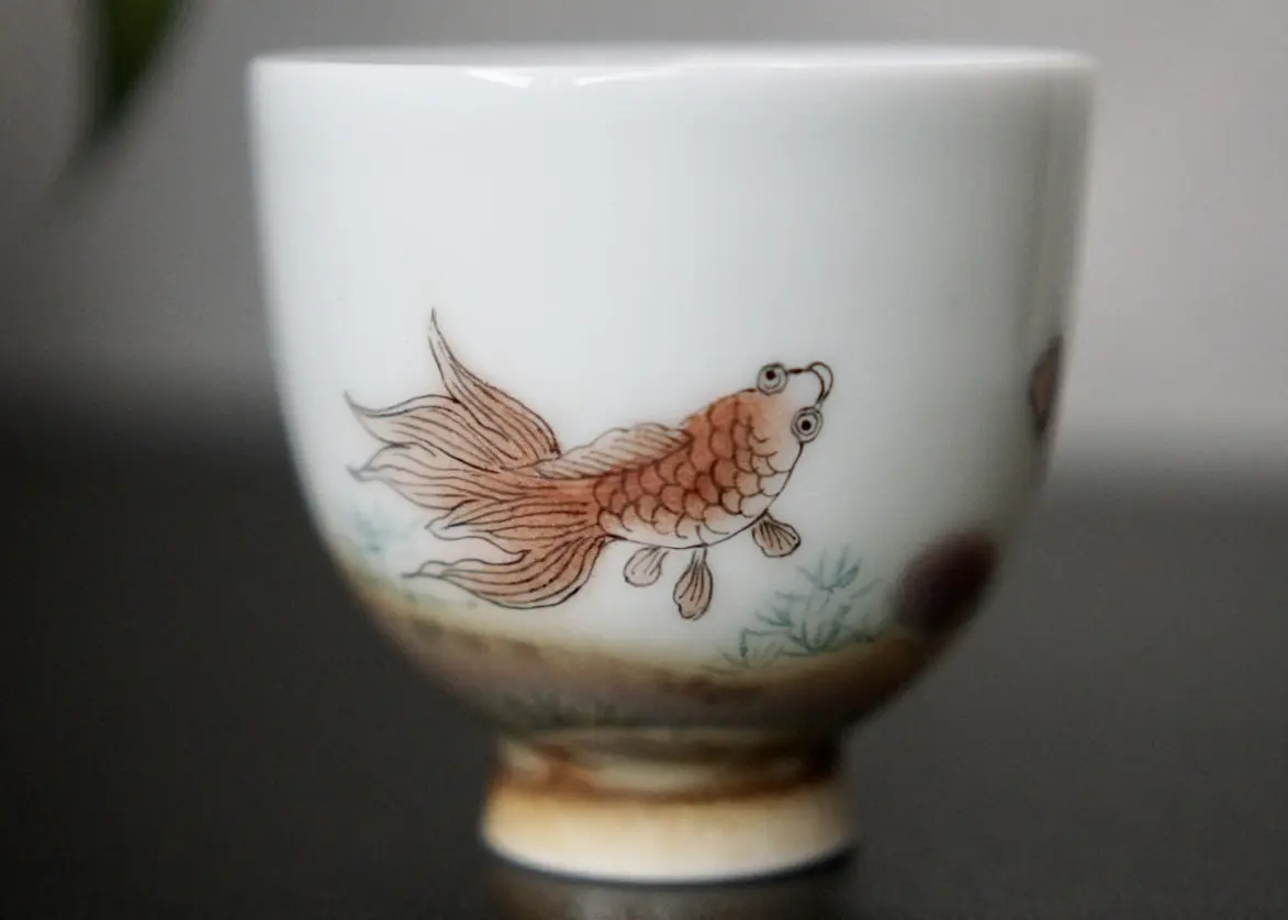 Пиала «Рыбы» № 76, керамика Цзиндэчжэнь, 109 мл