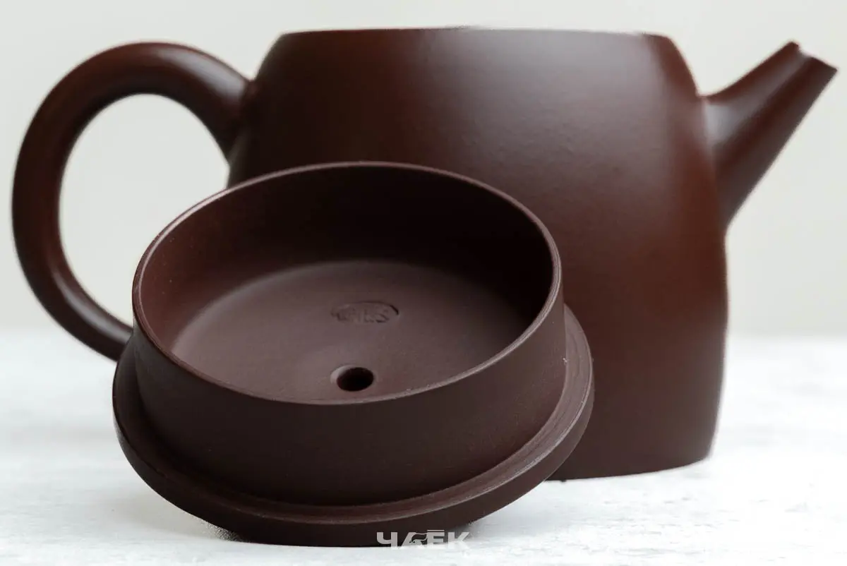 Исинский чайник, 205 мл, № 736