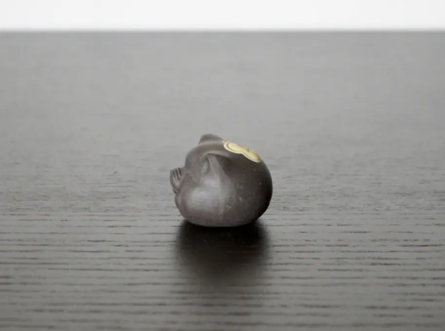 Чайная фигурка «Свинка» № 5, исинская глина