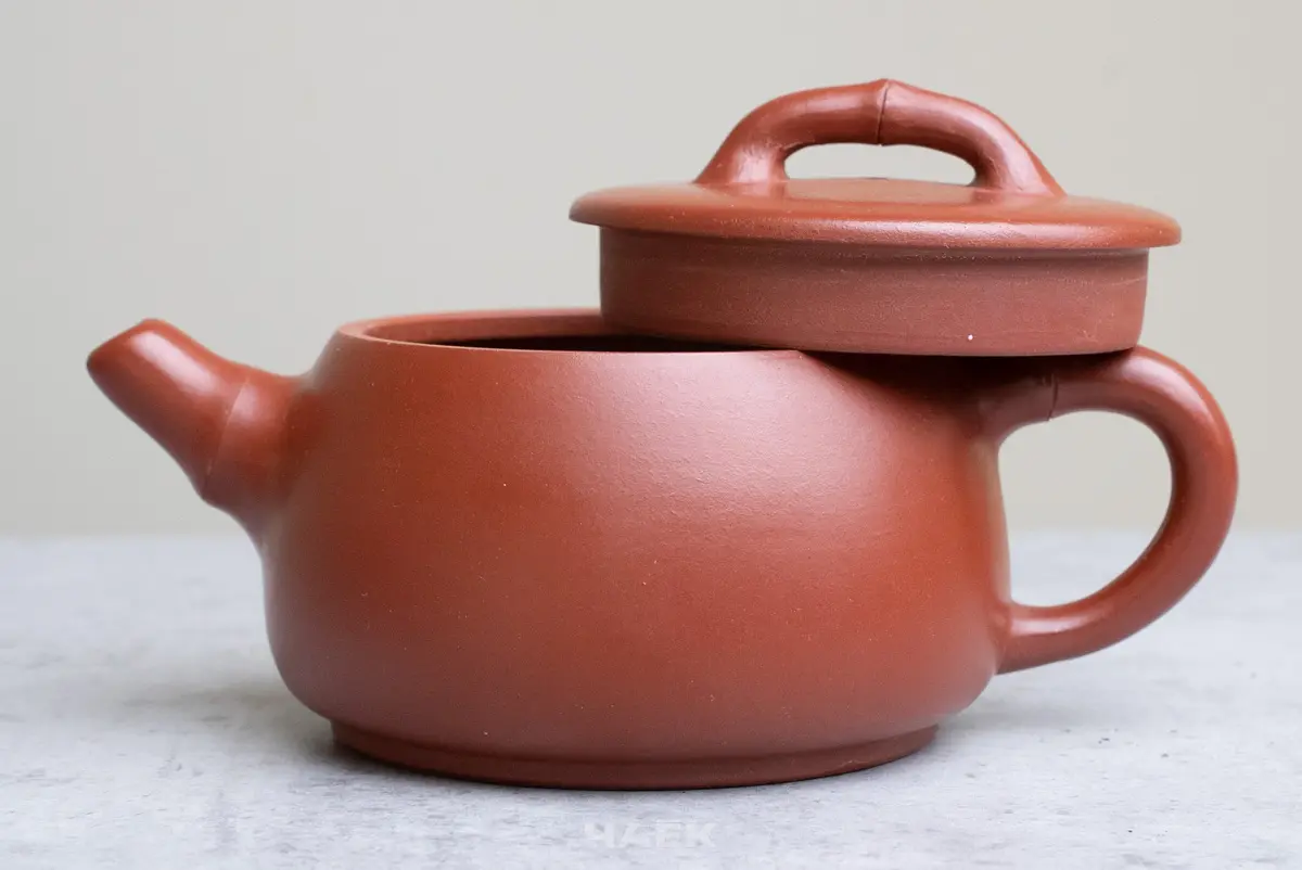 Исинский чайник, 167 мл, № 670