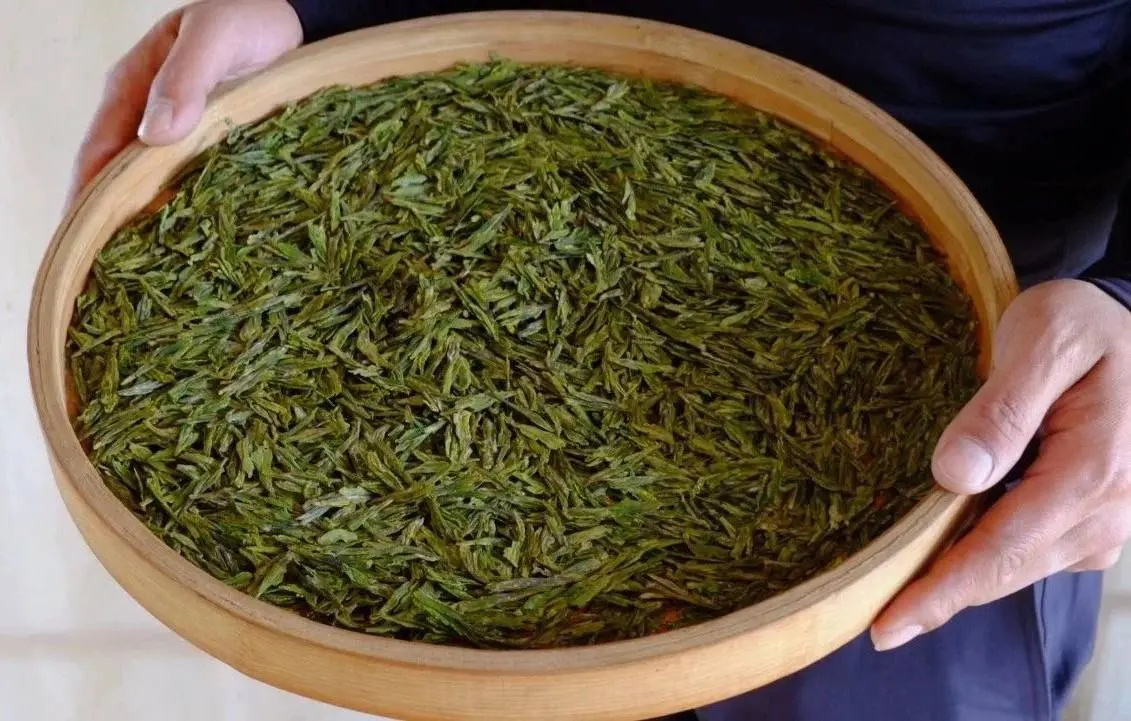 Эмэй Шань Лун Цзин