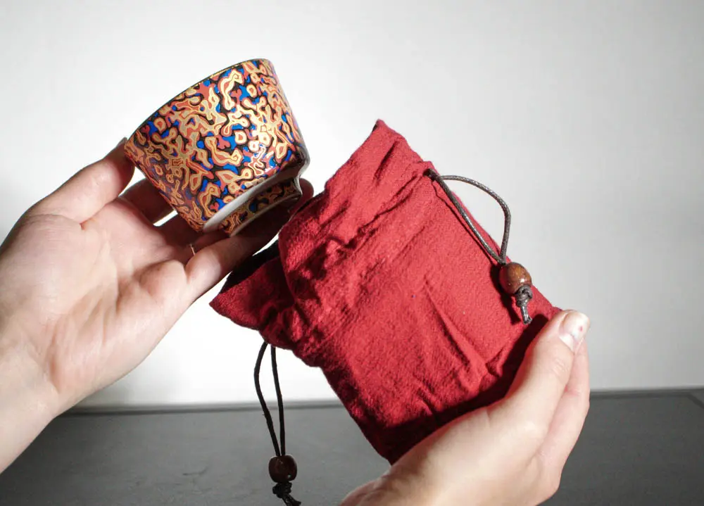 Мешочек для чайной посуды красный