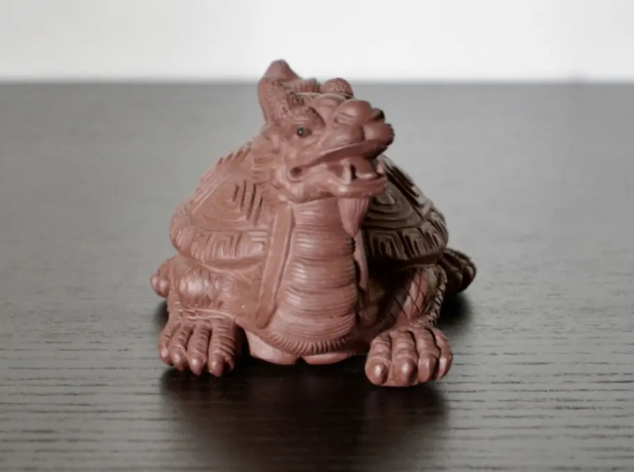 Чайная фигурка «Черепаха-Дракон» № 1, исинская глина