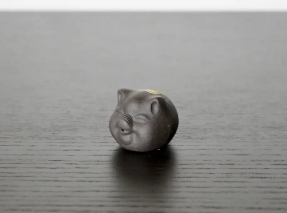 Чайная фигурка «Свинка» № 5, исинская глина