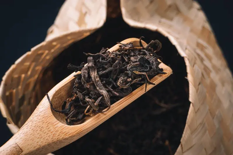 Хэй Ча с плесенью в корзинке, 1 кг, 2019 год