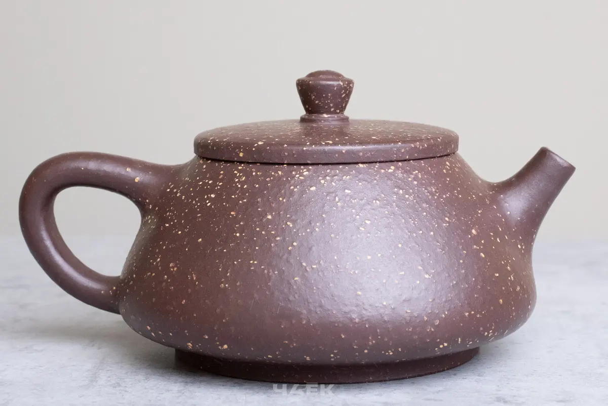 Исинский чайник, 195 мл, № 697