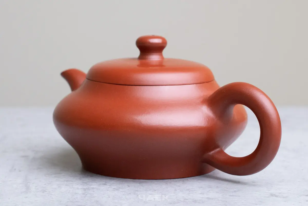 Исинский чайник, 109 мл, № 682