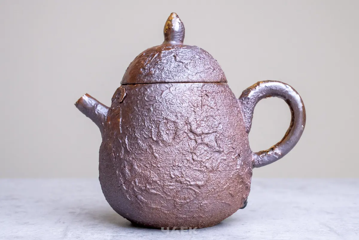 Чайник № 645 «Внеземной», керамика Дэхуа, 158 мл
