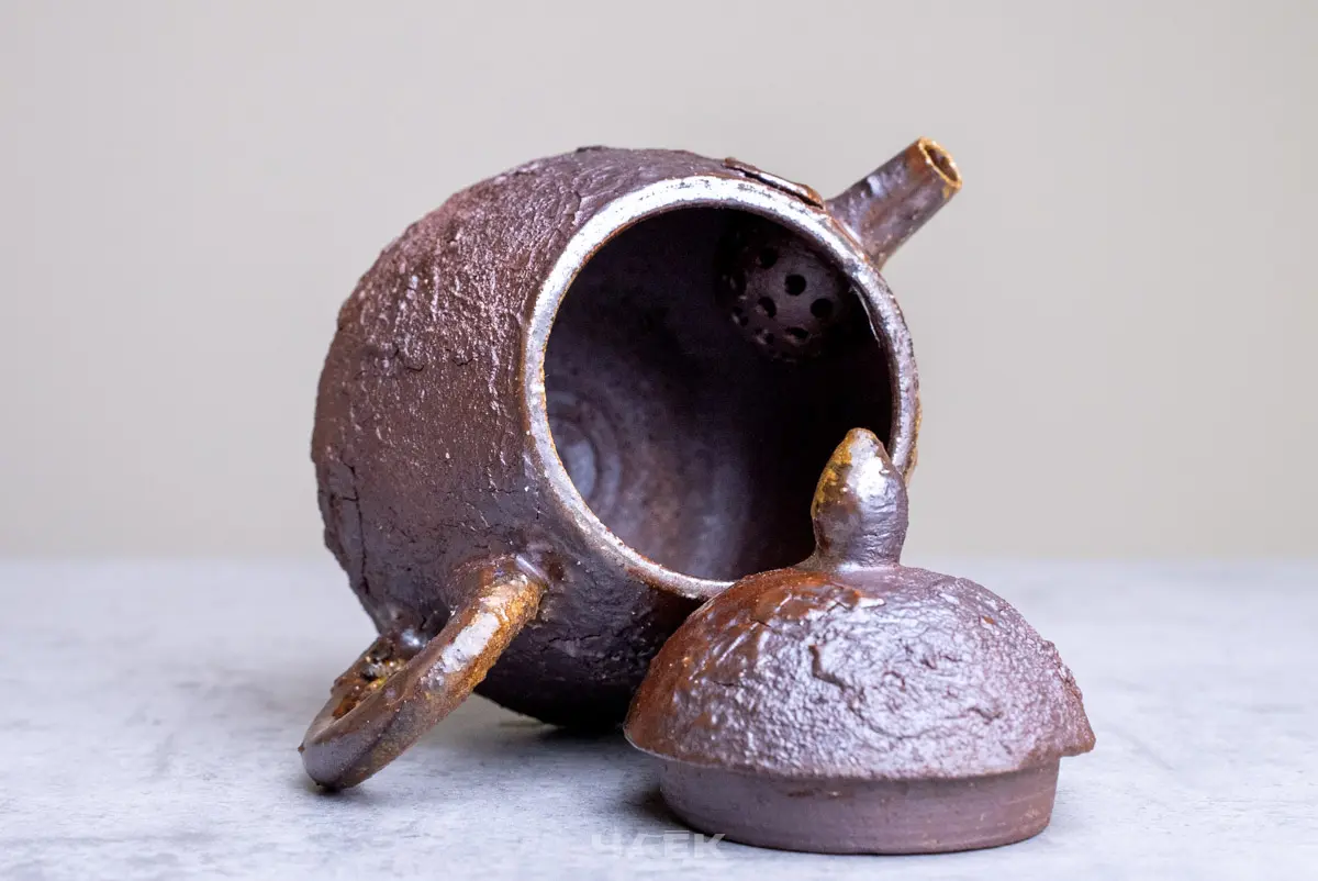 Чайник № 645 «Внеземной», керамика Дэхуа, 158 мл