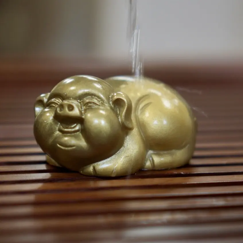 Чайная фигурка меняющая цвет «Поросёнок»