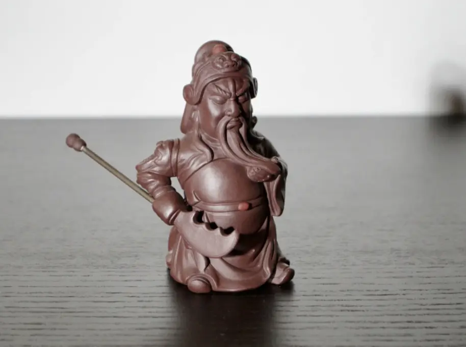 Чайная фигурка «Воин» , исинская глина
