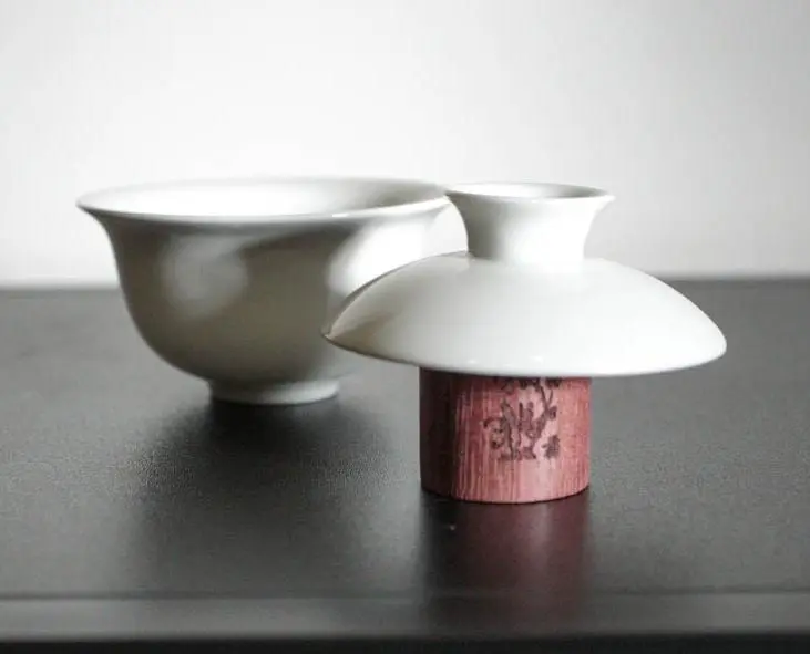 Подставка под крышку «Пенёк» №1, дерево