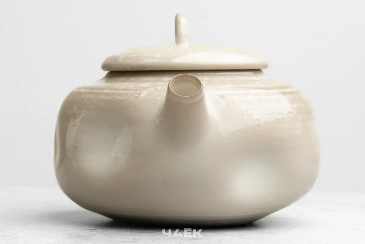 Чайник № 140, керамика Дэхуа, 130 мл