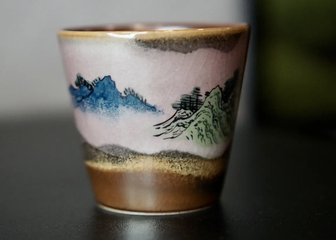 Пиала «Горы» № 84, керамика Цзиндэчжэнь, 82 мл