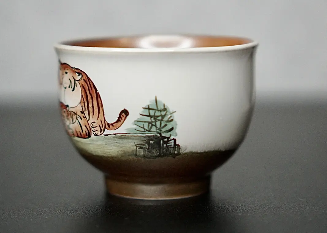 Пиала «Тигры» № 90, керамика Цзиндэчжэнь, 95 мл