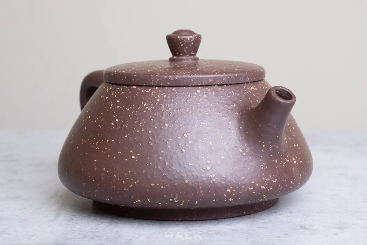 Исинский чайник, 195 мл, № 697