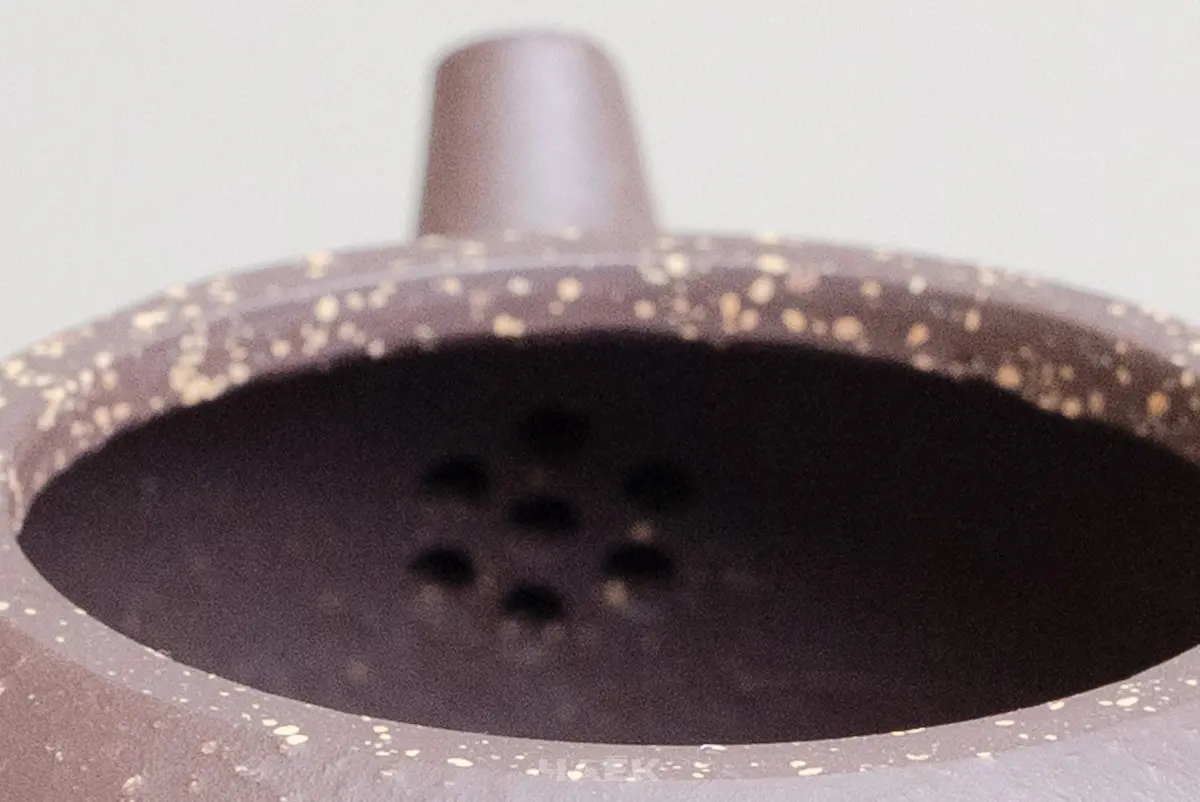 Исинский чайник, 200 мл, № 690