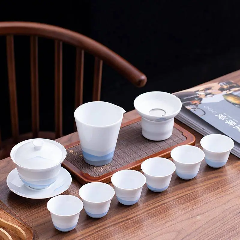 Большой набор чайной посуды