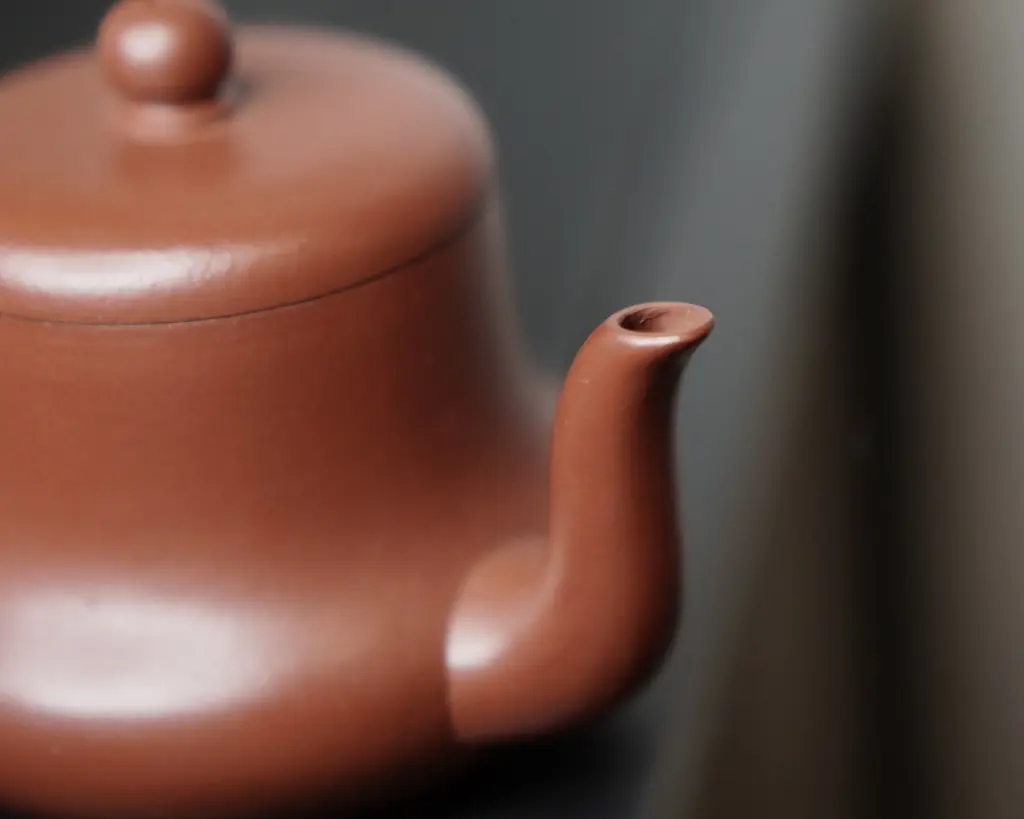 Исинский чайник, 120  мл, № 115