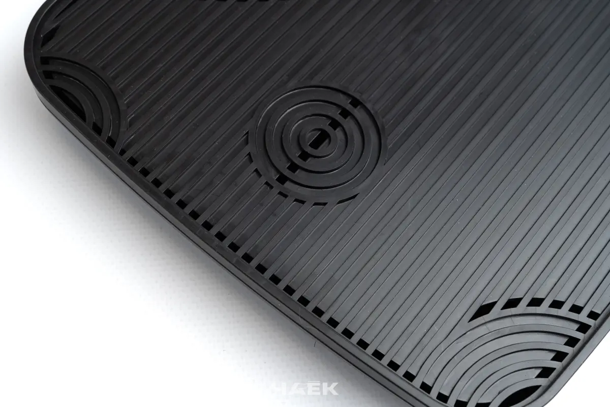 Чабань № 68, пластик