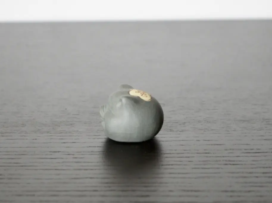 Чайная фигурка «Свинка» № 3, исинская глина