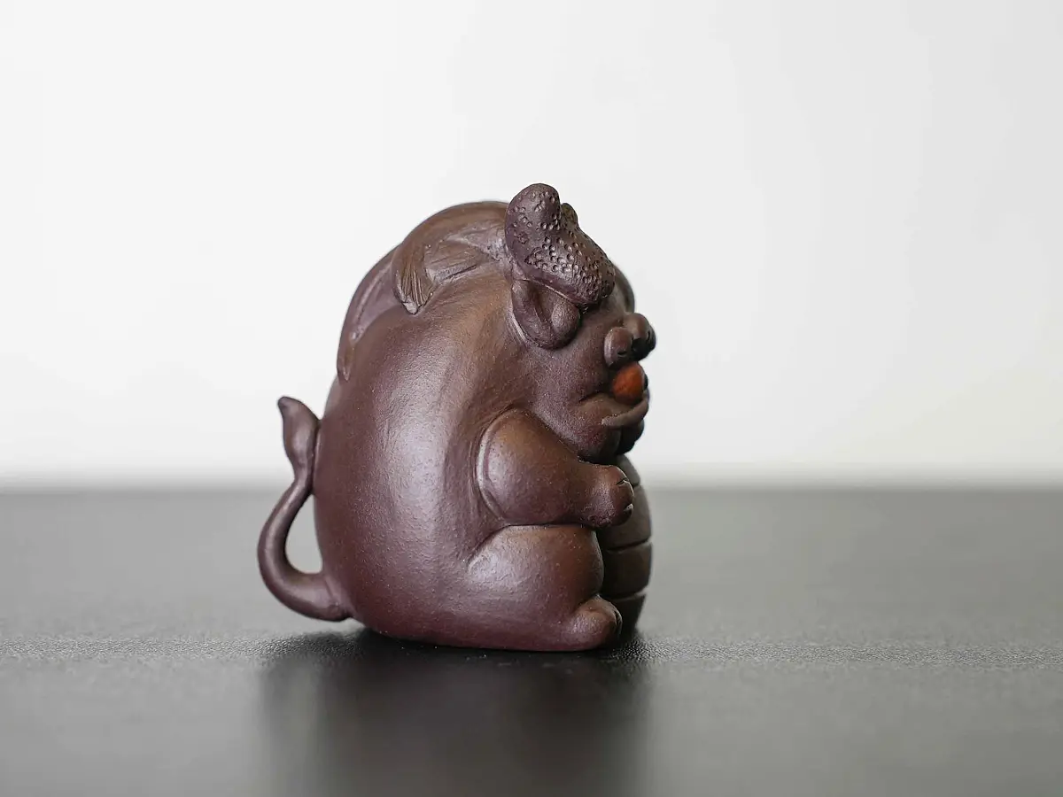 Чайная фигурка «Цилинь» № 44, исинская глина