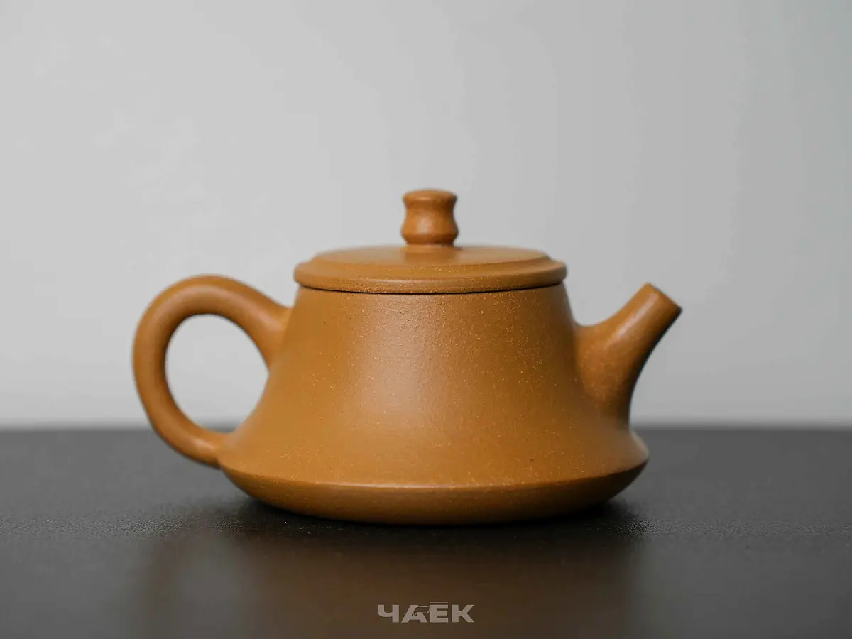 Исинский чайник, 175 мл, № 590