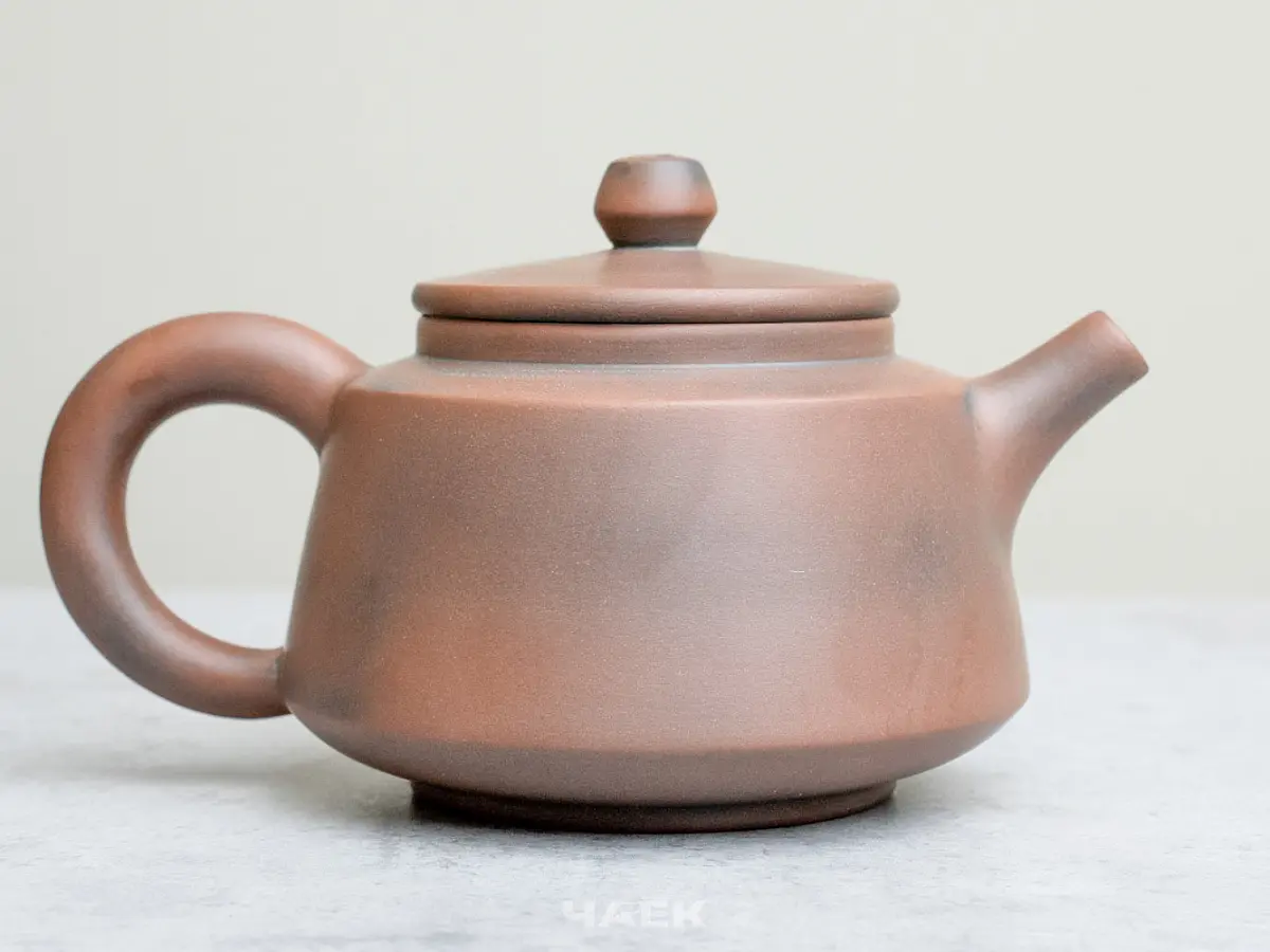 Чайник из Гуанси № 179, керамика Циньчжоу, 158 мл