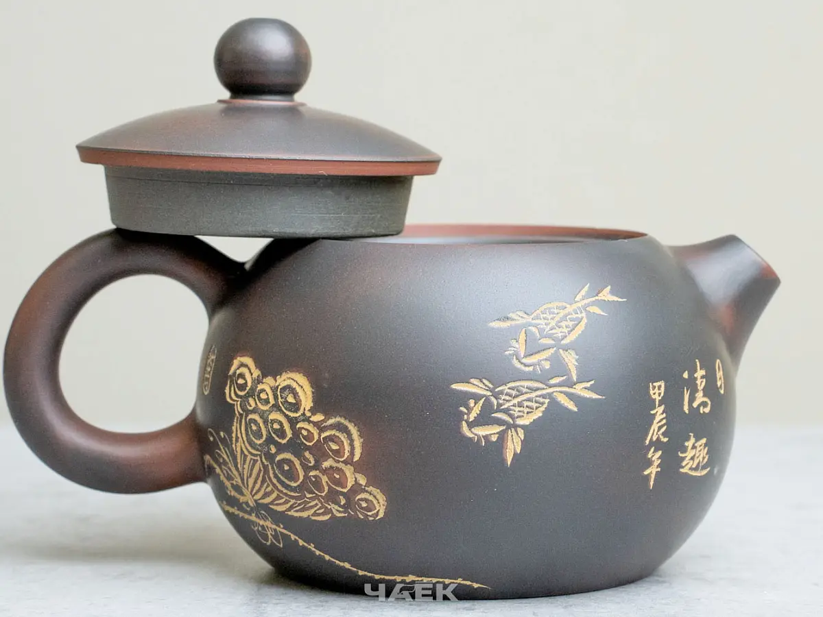 Чайник из Гуанси № 195, керамика Циньчжоу, 163 мл