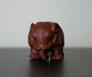 Чайная фигурка «Слон» №90, исинская глина