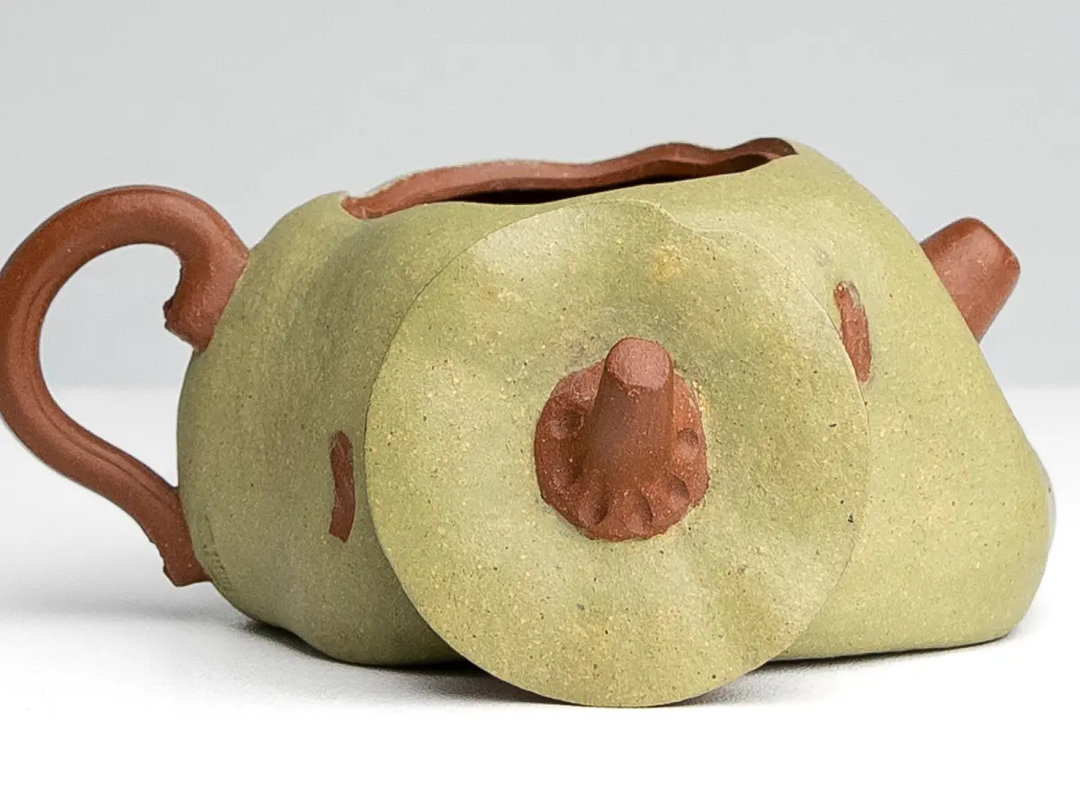 Исинский чайник, 100 мл, № 556