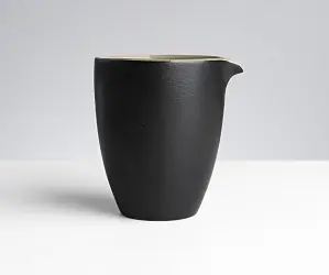 Сливник № 63, керамика Дэхуа, 230 мл