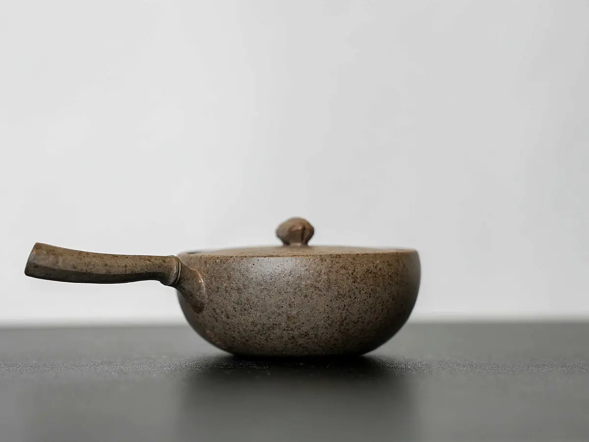 Исинский чайник, 60 мл, № 527