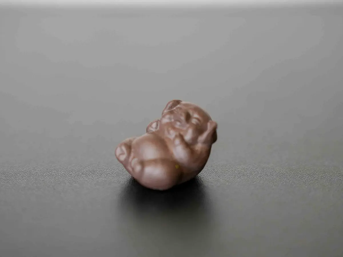 Чайная фигурка «Беззаботный поросёнок» № 76, исинская глина