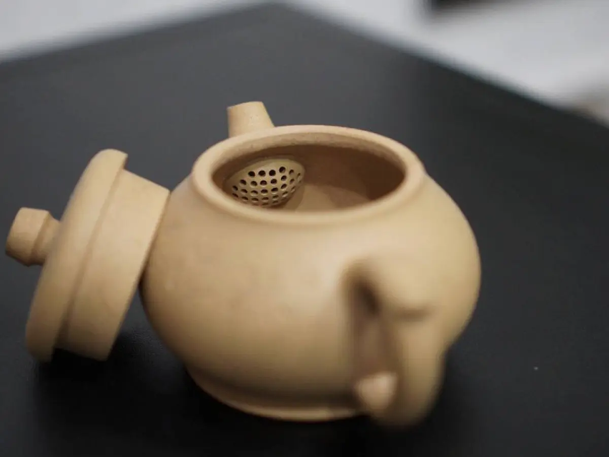 Исинский чайник, 145 мл, № 107