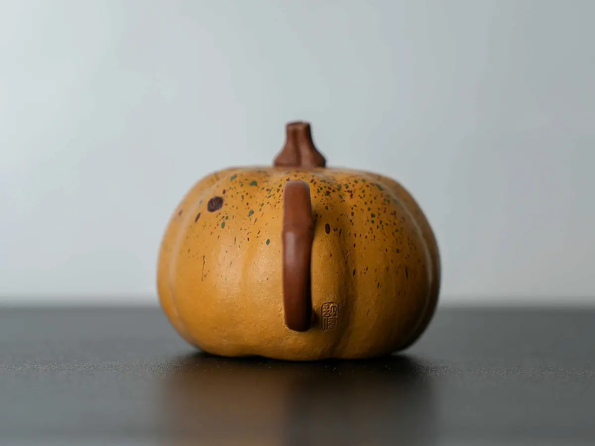 Исинский чайник, 138 мл, № 558