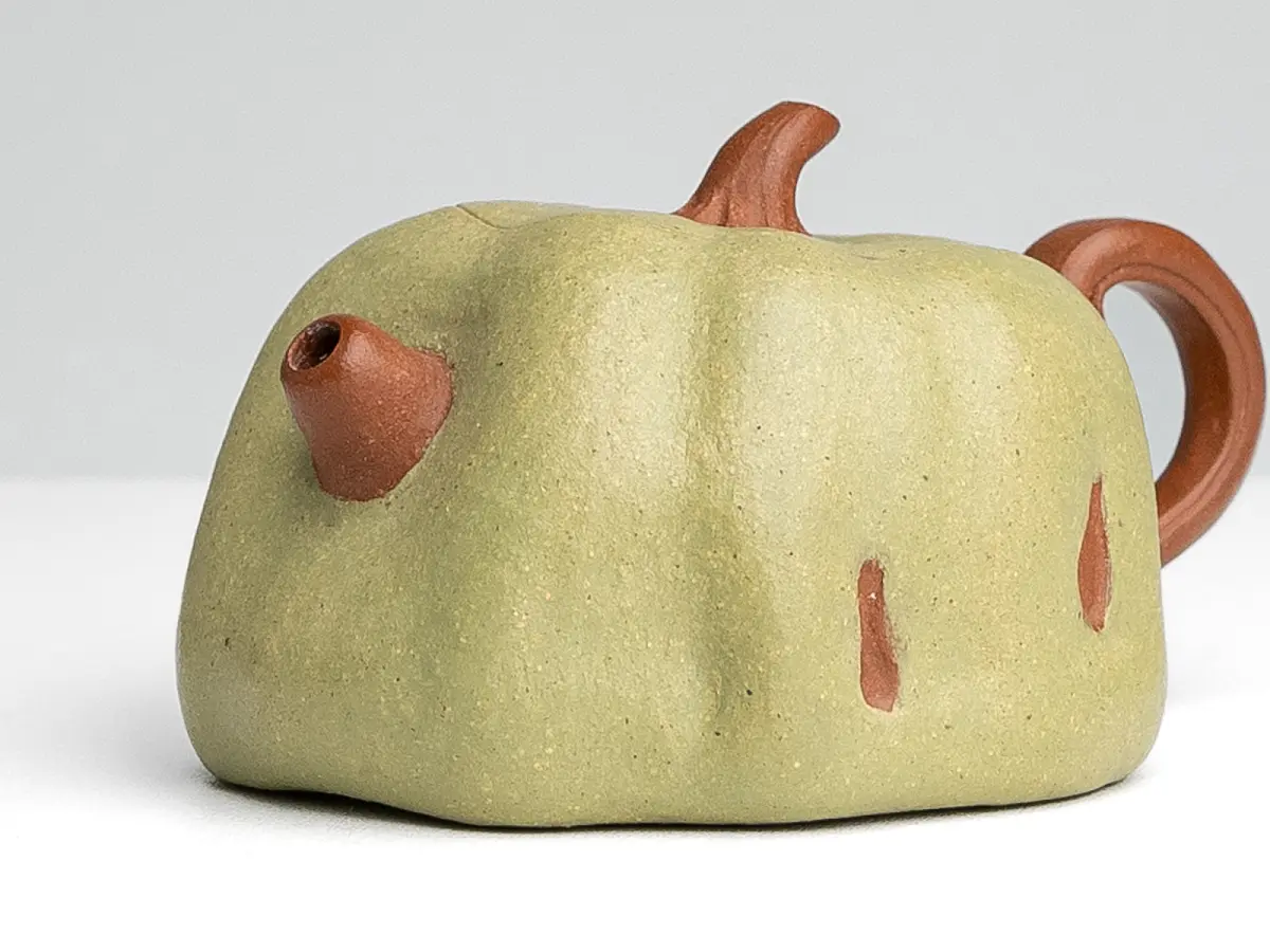 Исинский чайник, 100 мл, № 556