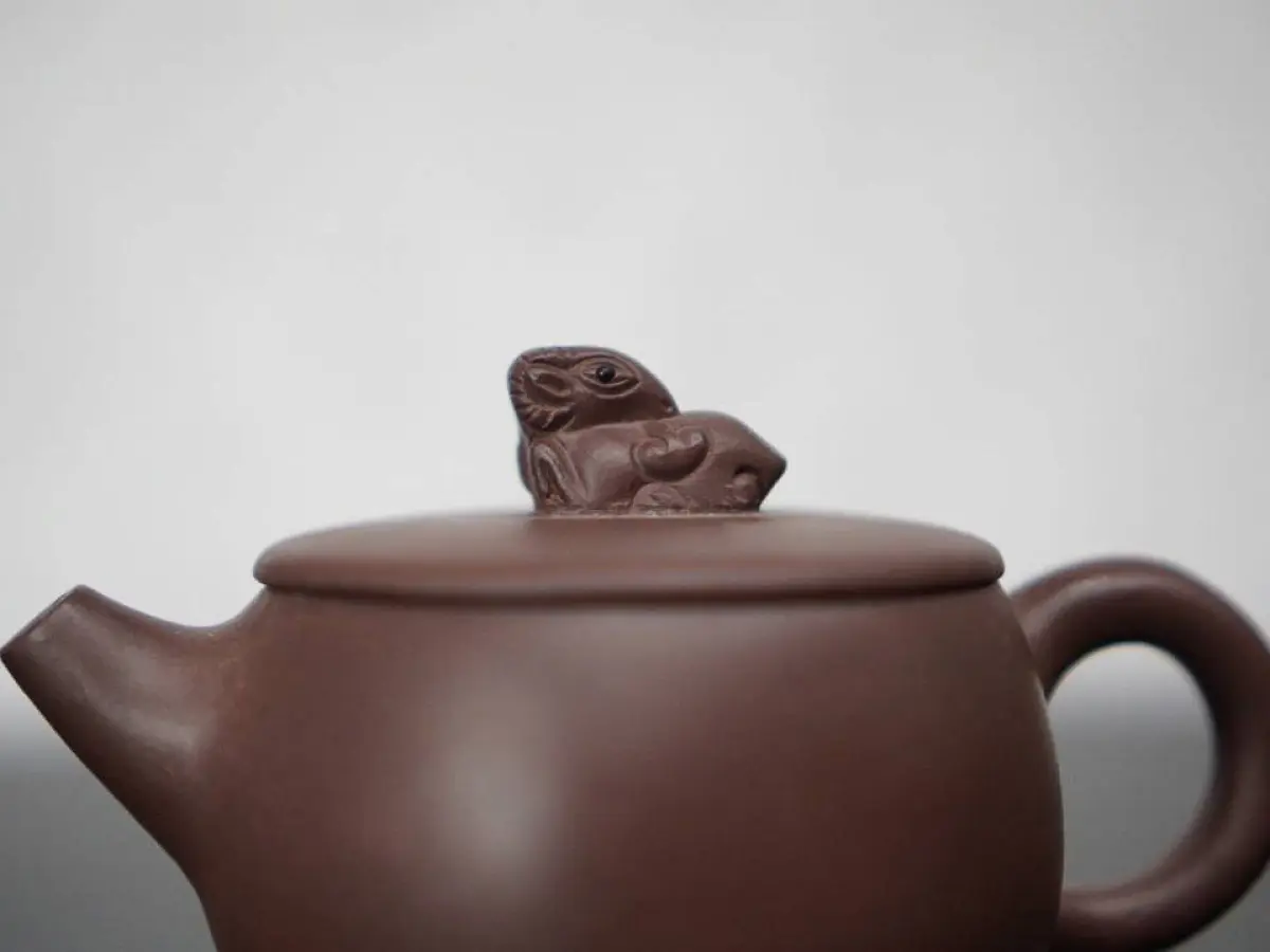 Исинский чайник, 111 мл, № 78